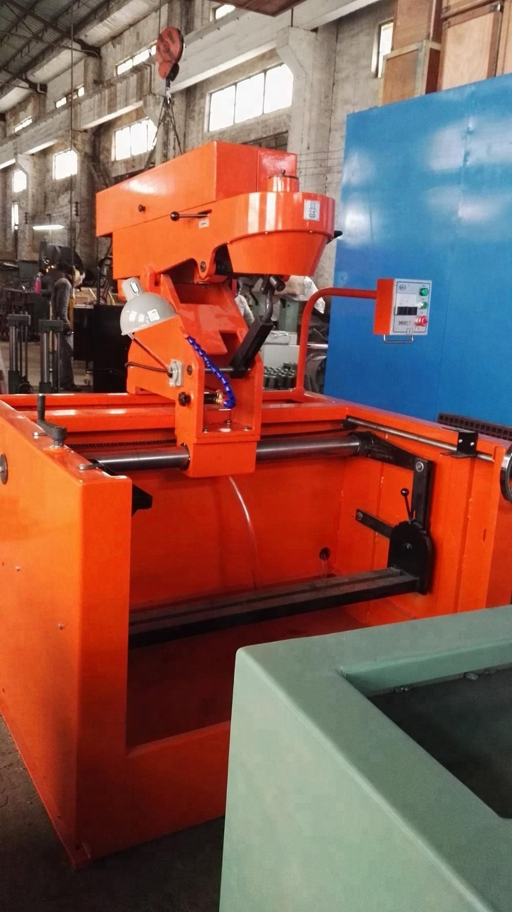 Vertical cylinder honing machine DBS-3MB9817