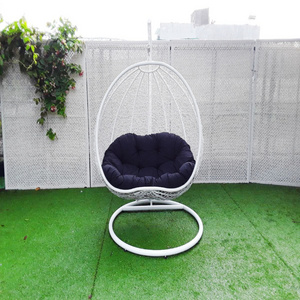 High Quality Outdoor Garden Rattan Swing Double Hanging Chair With Water Resistant Cushion Indoor Swing And Garden Furniture