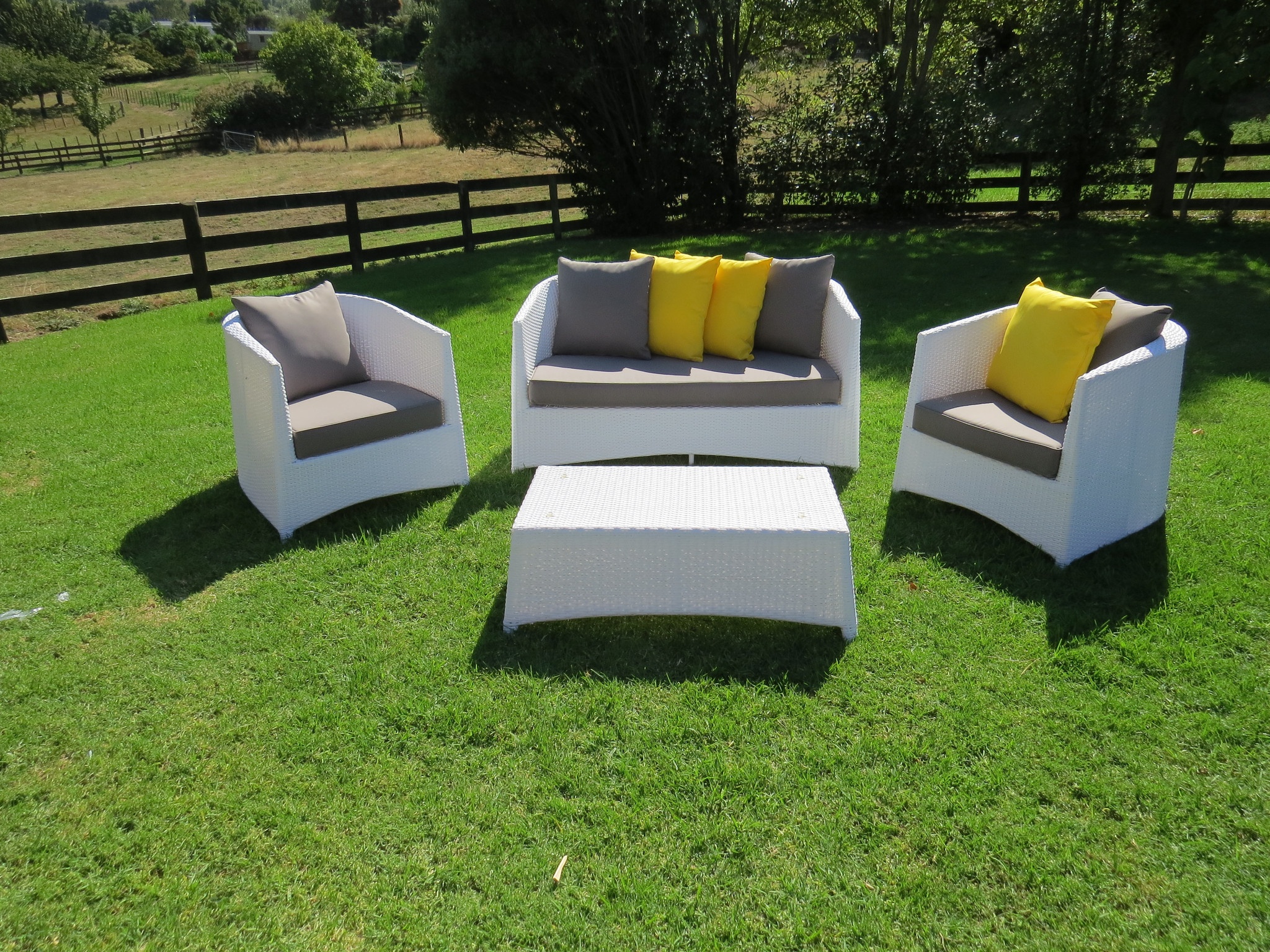 3PCS Include 3-Seater Sofa And Armchair With Cushion Luxury Furniture Garden Set Outdoor Sofa Garden Furniture Aluminum Sofa Set