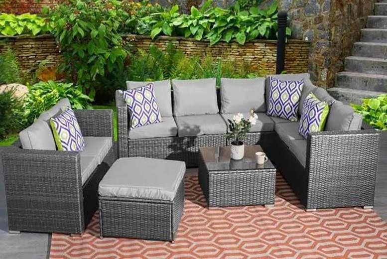 Outdoor And Indoor Patio Furniture Set Wicker Rattan Sectional Sofa Couch with Glass Coffee Table Cushion Red