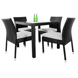 Amazing Dining Set Includes A Dining Table And 4 Armchairs. Made Of High-Quality PE Rattan  And Powder-Coating Aluminum Frame