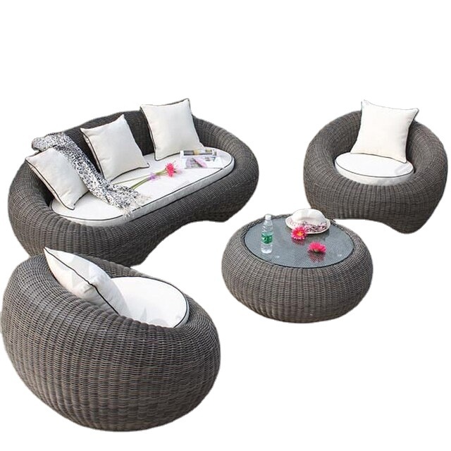 New design outdoor furniture style two seater sofa rattan garden sofa set