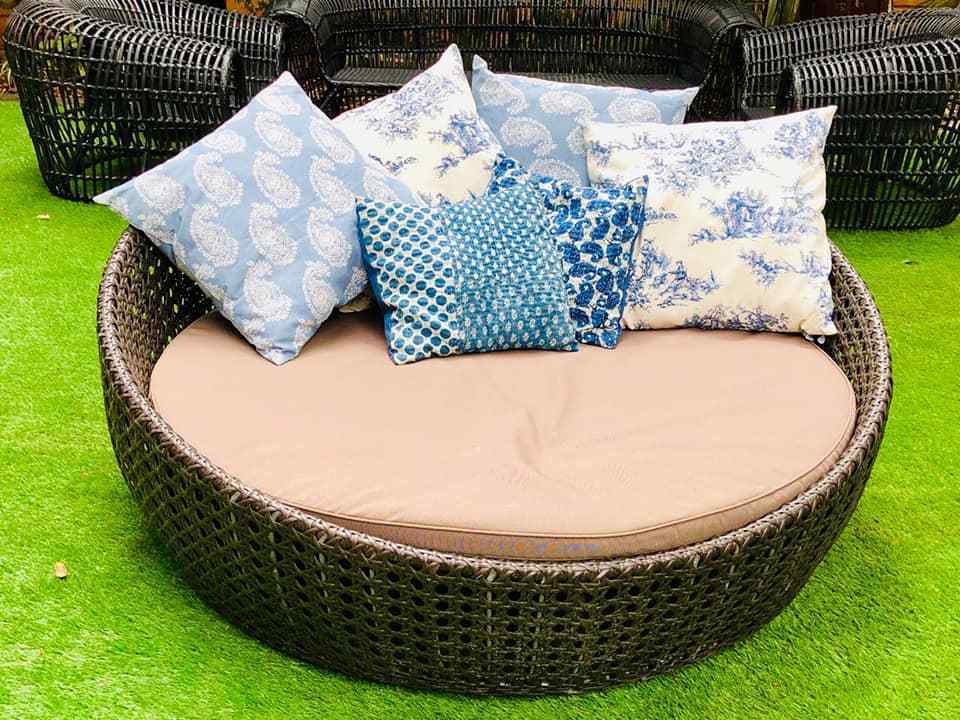 Poly RATTAN SUN LOUNGER/ Modern Furniture from DL VIETNAM SUN Beds Outdoor Sun Bed Outdoor Leisure Chaise Lounge Rattan / Wicker