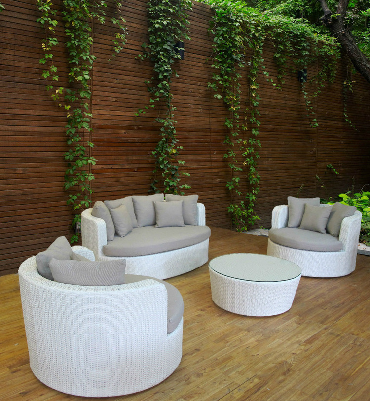 Garden Sets - A striking furniture dining set for accent or simply want to add some practical and stylish seating to your home.