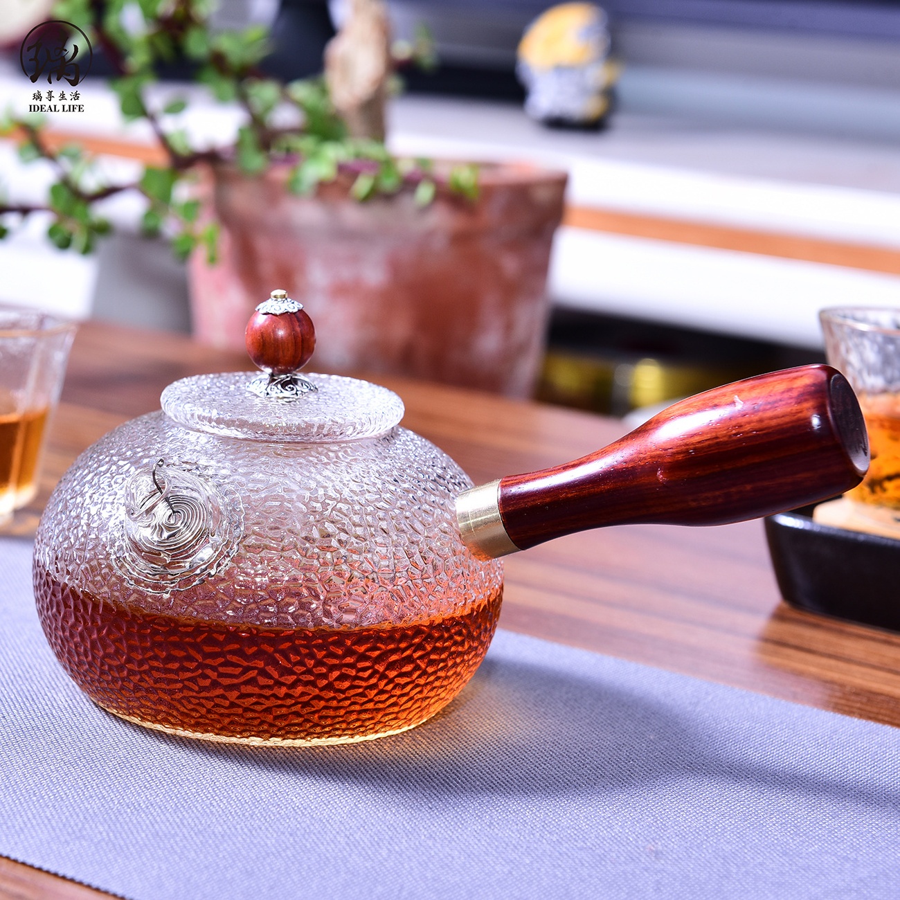 High Borosilicate Glass Tea Pot Top Quality Tea Maker With Wood Handle