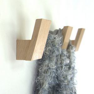 Mini wall hanger hook solid wood coat rack clothes wholesale wall clothes hanger