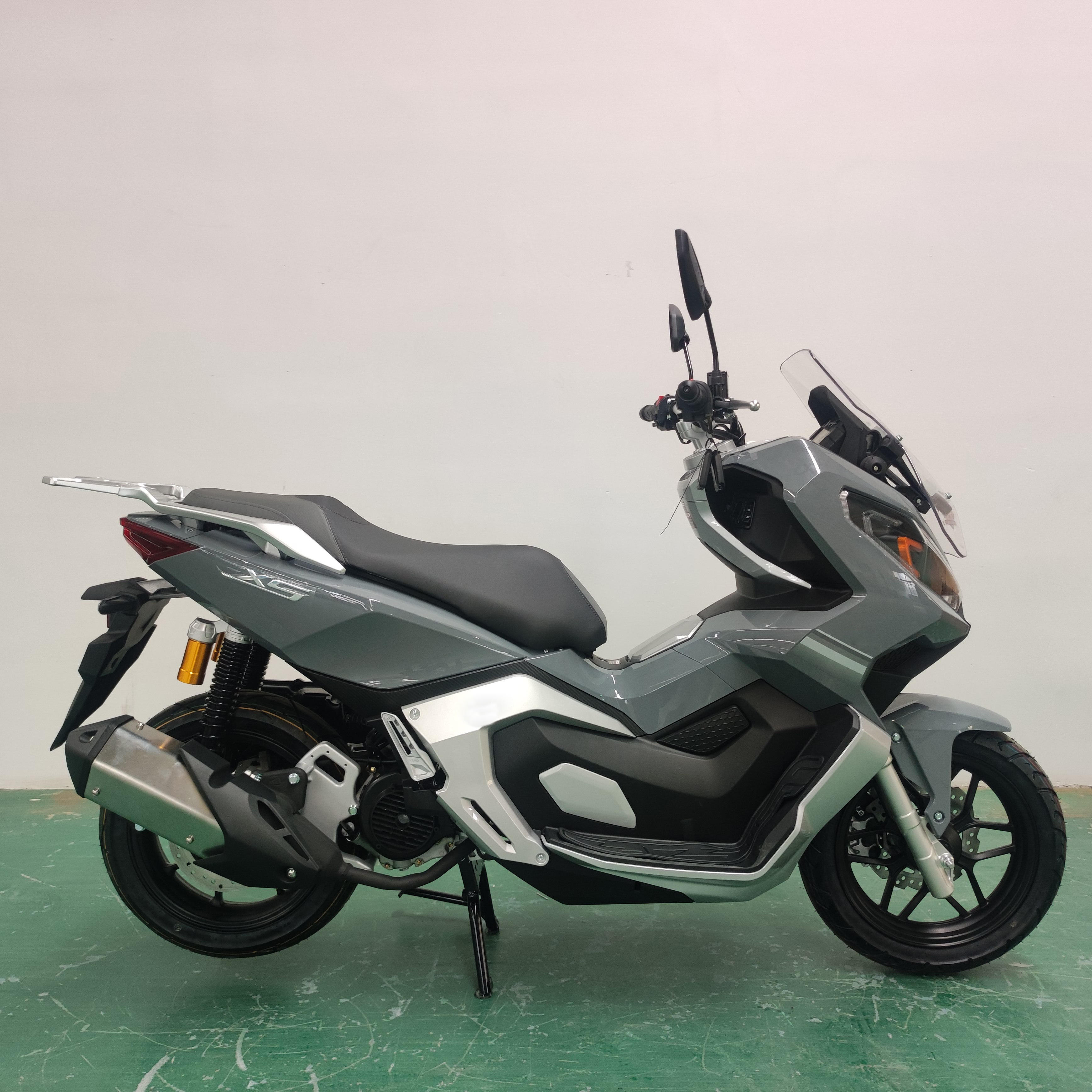 EPA certificate Model ADV150cc powerful Gas Motor with GY6 water cooled engine cheaper price Motorcycle for Adult