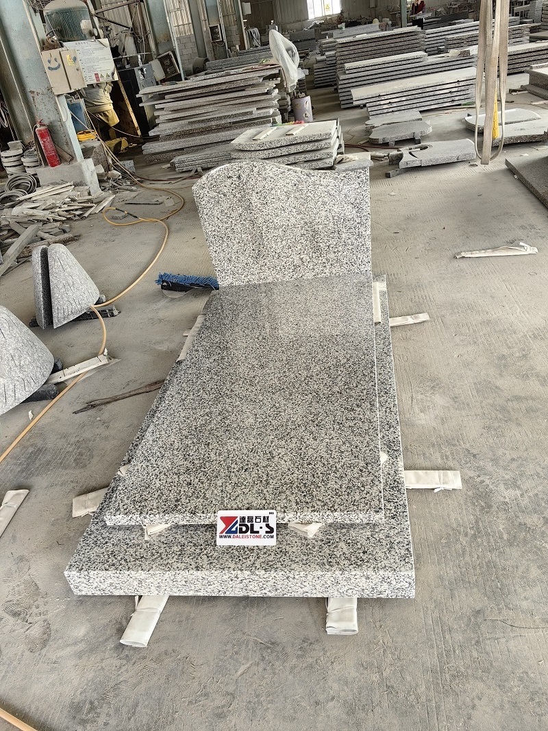 Wholesale Simple Design China Jilin White Granite Tombstones Slabs Memorial Monument