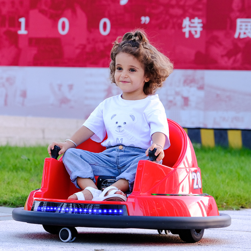 Factory sale child 6v ride on electric bumper car for kids children toy electric car 360 spin zone kids bumper car