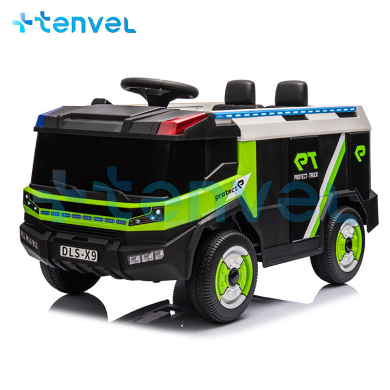 Factory wholesale Children 12V Battery Electric Fire truck Fighting toy truck Kids RC Ride On car with Water Gun Ride-on Car