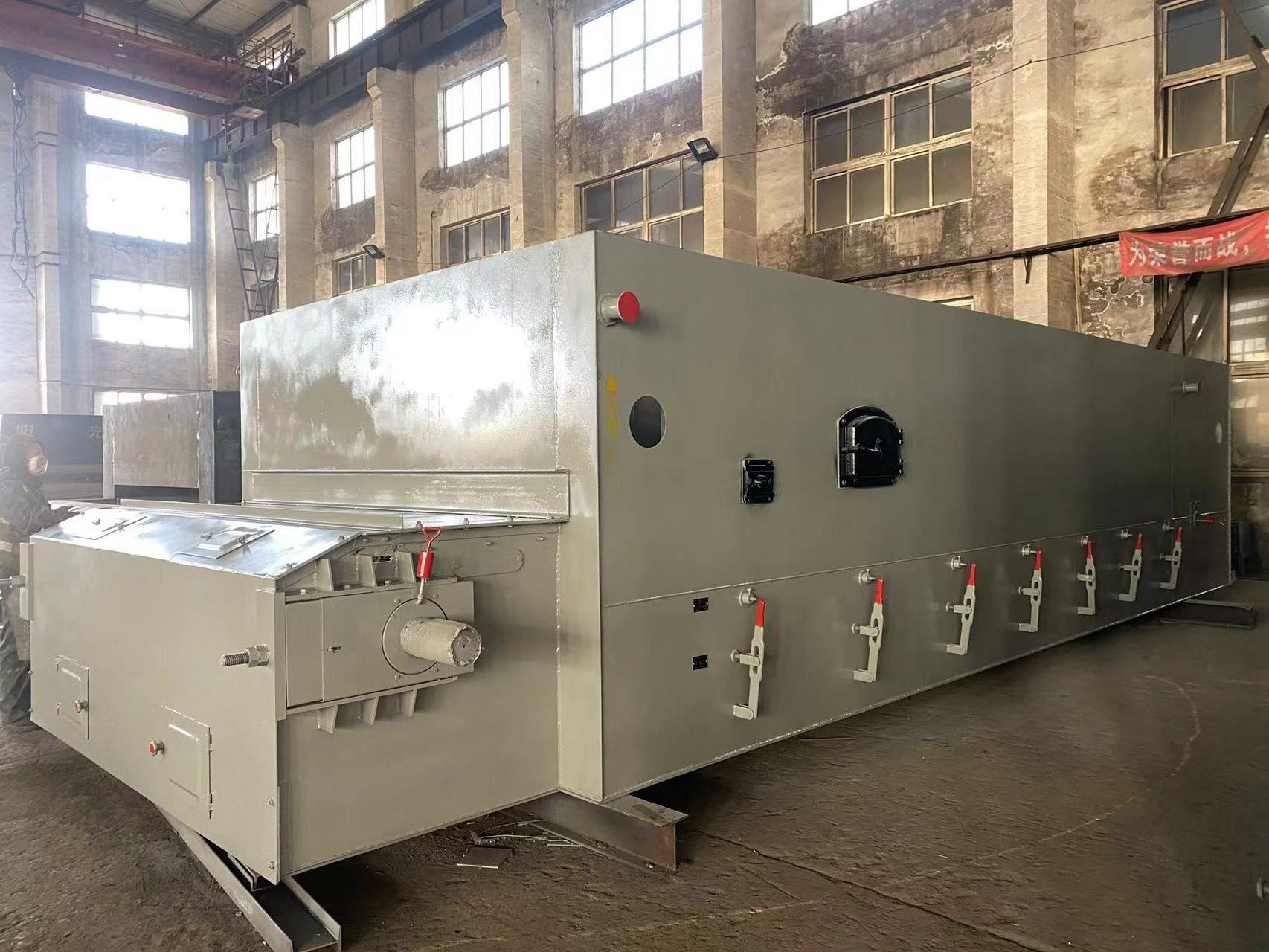 Factory 1t 12t chain grate briquette fired biomass(Palm Husk Barks Wood) and coal fired steam boiler for sale