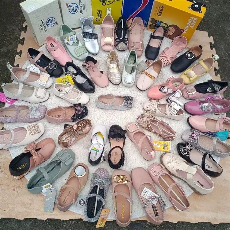 dlo Wholesale Used high quality bales of second hand branded shoes in bulks mixed styles for women and men apparel stock