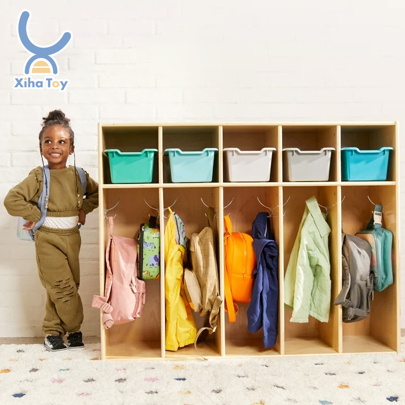 XIHA Kindergarten Classroom Furniture Wooden Clothes Storage Cubbies & Lockers Toddler Cubby for Babies