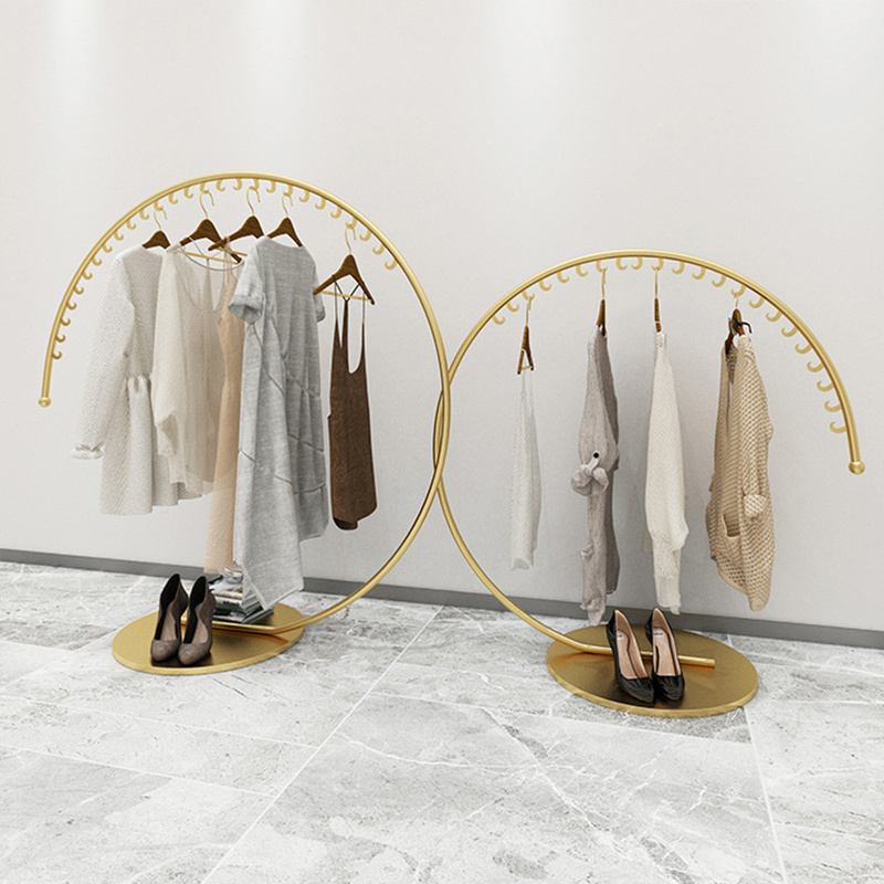 Clothes shop display racks shelf round side hanging clothes rack C shape gold clothing rack