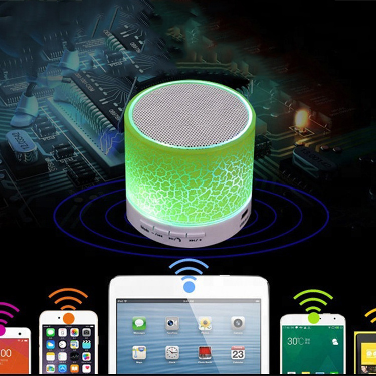 Wholesale Lautsprecher 2022 Hot Wireless Speaker Subwoofer Waterproof Popular With led Chandelier With Bluetooth Speaker