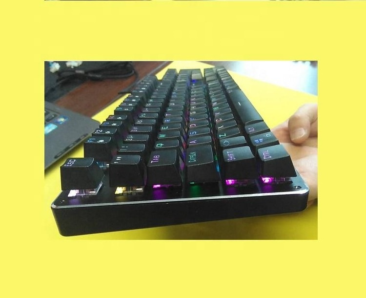 Latest Design Abnt2 Wired Rgb Backlit Mechanical Gaming Keyboard With Red Switch 107keys Led Gamer Mechanical Keyboard