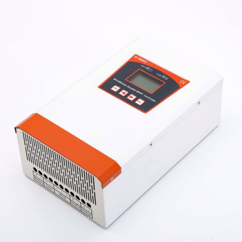 New Hot Selling Wind 24V 48V Photovoltaic Complementary Controller Hybrid Wind Solar Mppt Solar Charge Controller For Off Grid