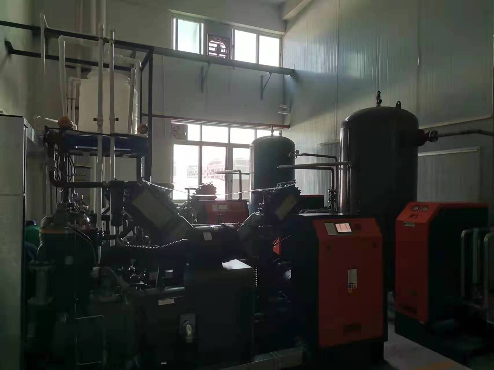 Medium Pressure Oil Free Air Compressor With Reliablity And Economy For PET Industry