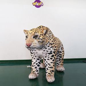 Giant 5 Meter Beautiful Yellow cheetah replicate Animal Model Inflatable Leopard panther For Advertising Promotion Sales