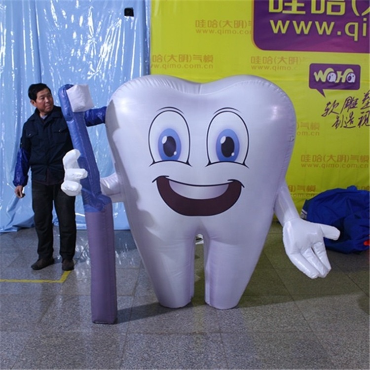 Advertising Inflatable Tooth Model / Customized Inflatable Teeth Shaped Model With Toothbrush