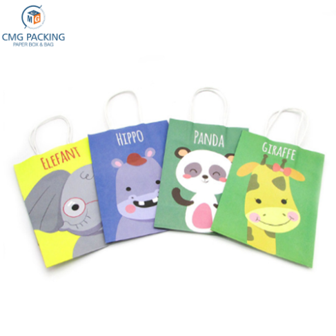 Cartoon Animal Gift Bags Panda Giraffe Jungle Party Candy Favors Paper Bags with Handles Birthday Party Supplies Kids