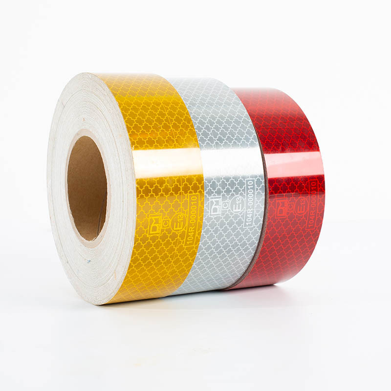 Yellow Red White E13 C DM ECE 104R-000010 prism reflective conspicuity marking tape