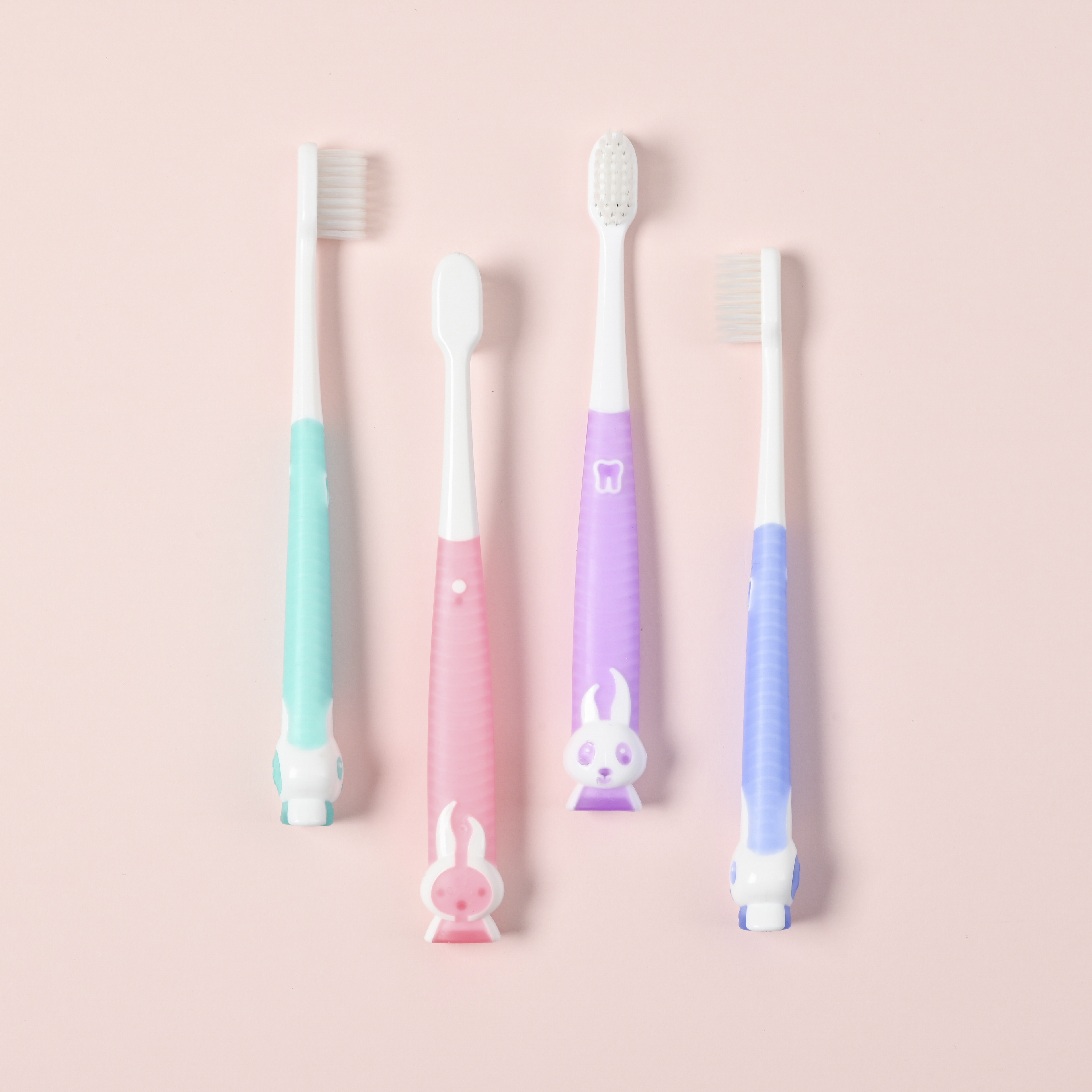 Jadeu 8604 High Quality Plastic Kids Soft Bristle Children With Toy Camera Tooth Brush Toothbrush