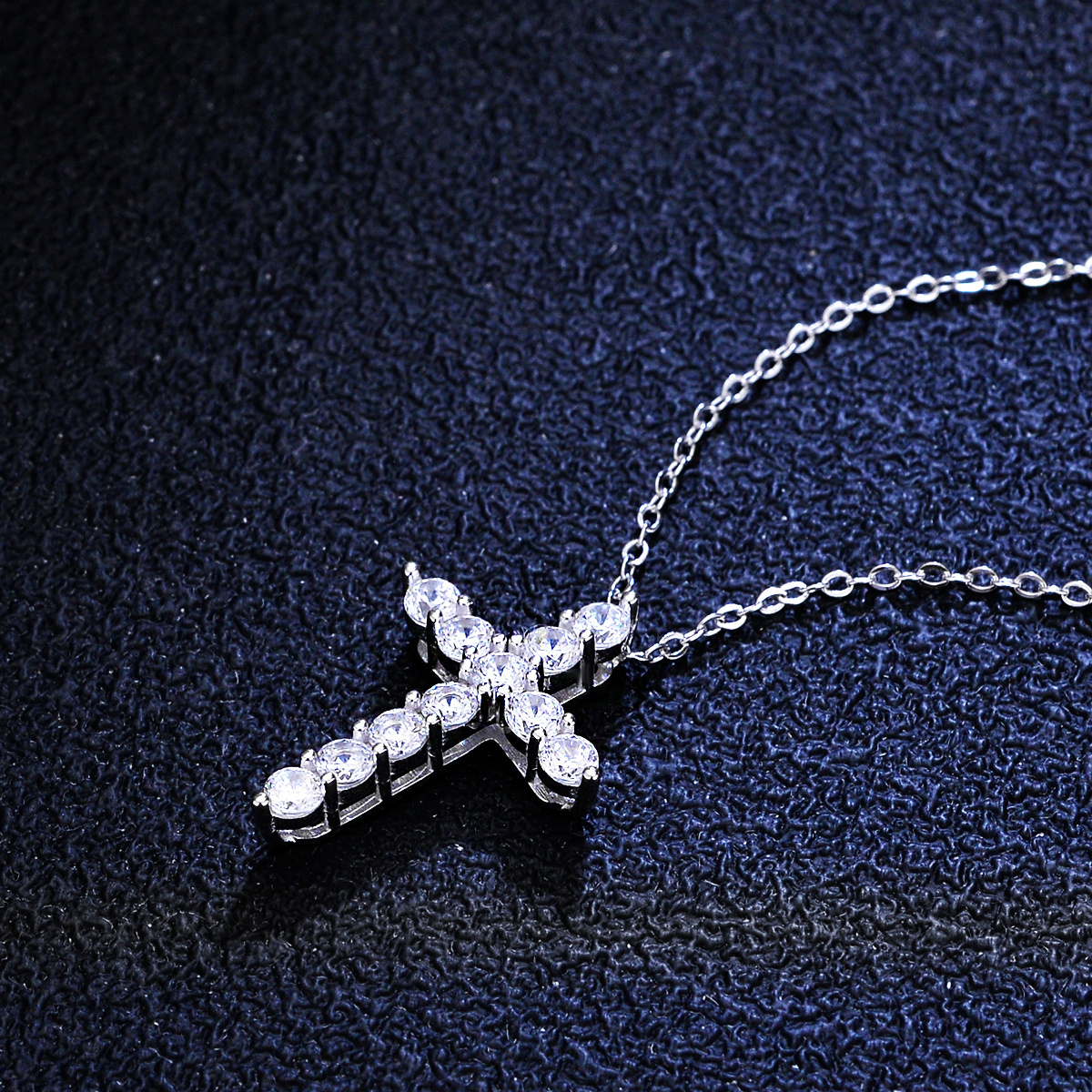 Sterling Silver Cross Pendant With VVS Moissanite Stone Iced Out Moissanite Cross Pendant Necklace