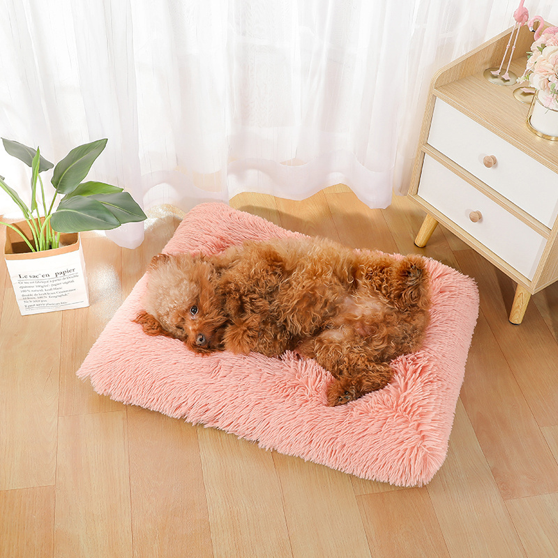 Soft Pet Mats Pads with Anti-Slip Bottom Customized Dog Matress Warm Dog Mat for The Car