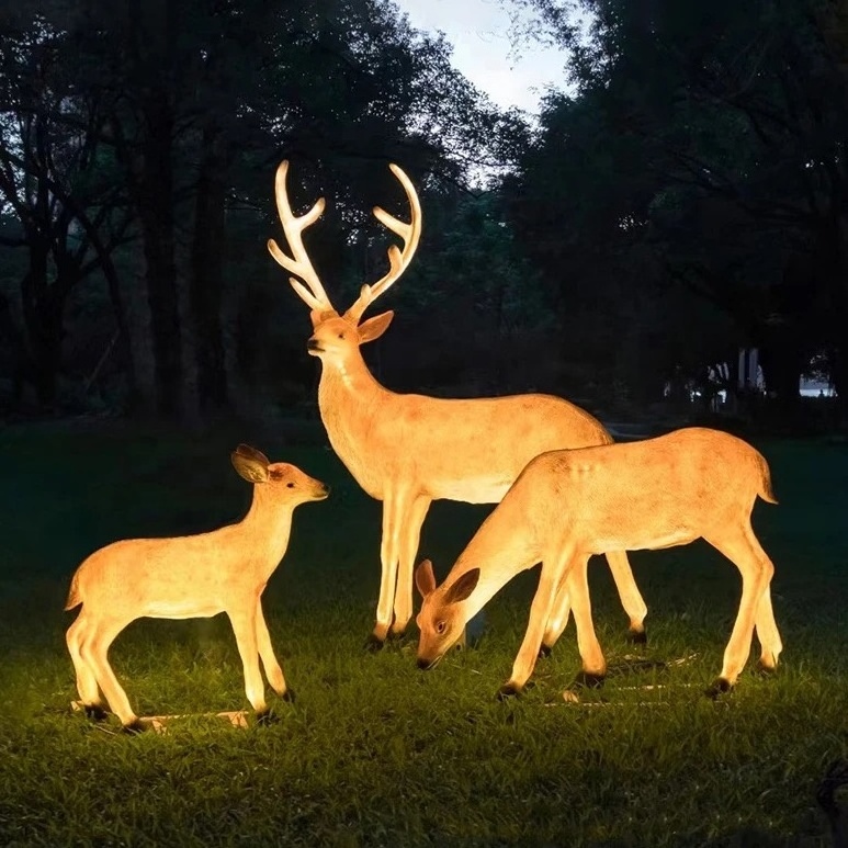 Festive modeling lights LED resin luminous animal lights Reindeer for park courtyard decoration