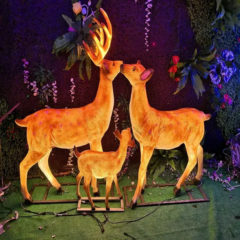 Festive modeling lights LED resin luminous animal lights Reindeer for park courtyard decoration