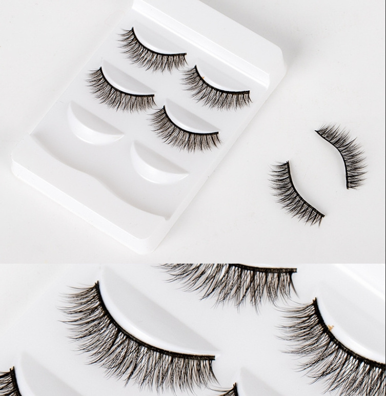 Docarelife False Eyelashes Vegan 3D Mink Lashes Natural Look Fluffy Cat Eye Wispy Lashes 3D Strip Short Volume Fake Eyelashes