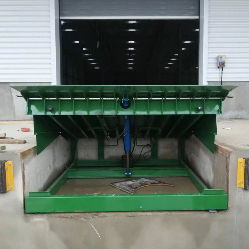 Cheap Price Hydraulic Dock Leveler Lifting Platform Unloading Loading Warehouse Container Dock Ramps For Forklift