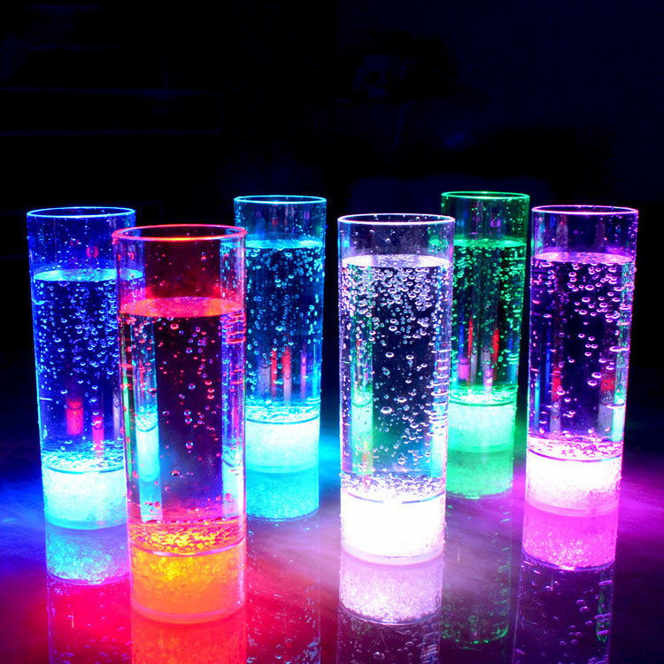 Light up Shot Glasses Favors Adults Shot Cups for Party LED Flash Light up Drinking Glasses Giveaways DY >10 Minimalist Plastic