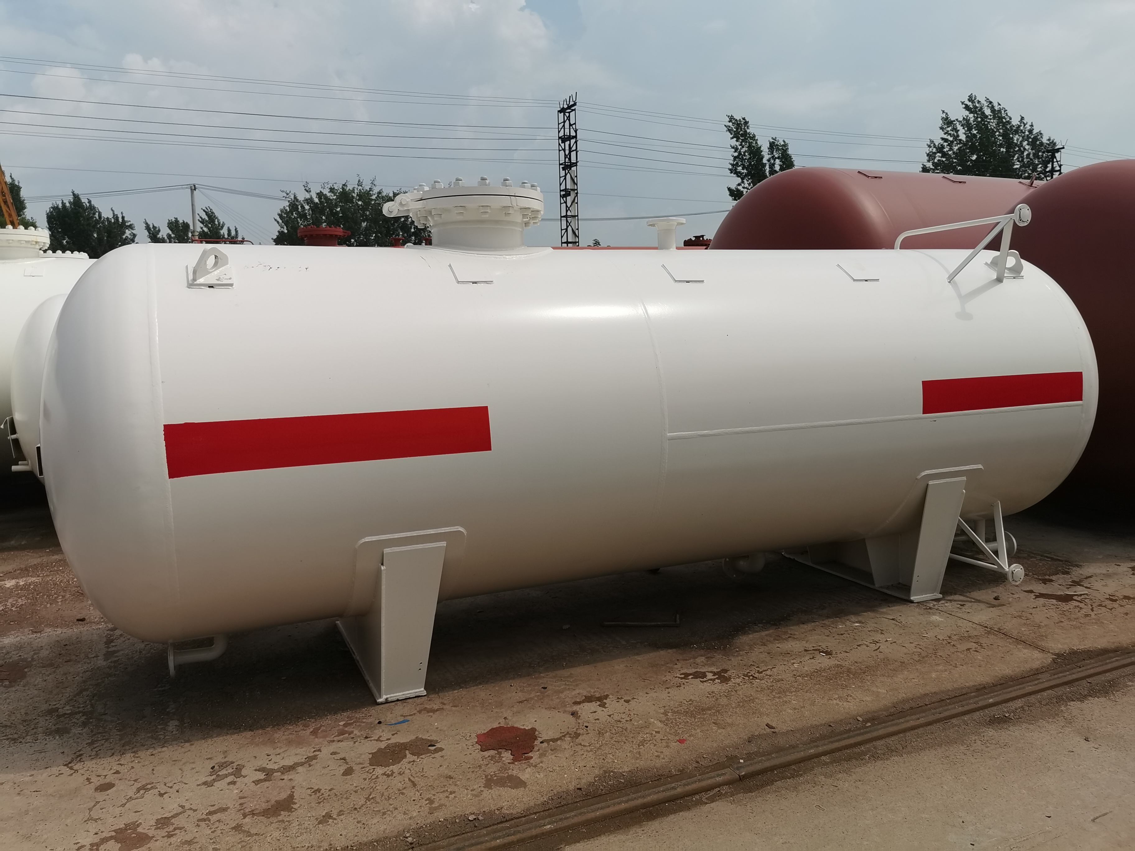 High Quality 20 m3  LPG Gas storage tank for LPG and fuel stations for sale