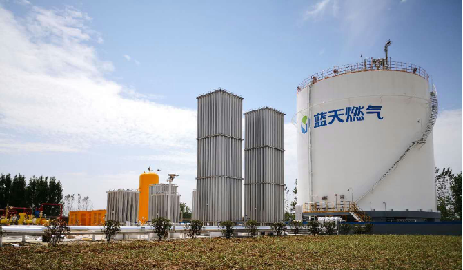 Stainless Steel Storage Tank Large Atmospheric Flat Bottom Storage Tank For Storing Crude Oil And Petroleum Products