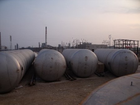 Vertical 200m3 Large Atmospheric Flat Bottom Storage Tank For Storing Huge Quantities Of LNG Products for sale