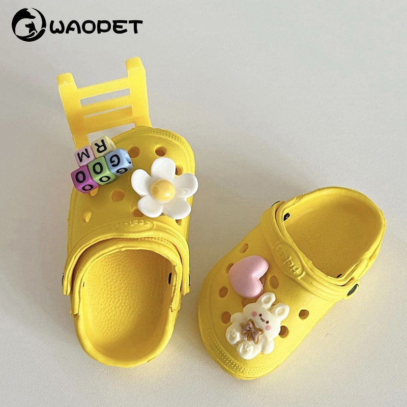 Hot selling Pet products Summer Dog Shoes Wear Resistant Breathable Crocs Beach Outdoor Non-slip Cute Pet Shoes