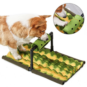 New Arrival Dog Food Dispenser Mat Slow Feeding Rotating System IQ Training Pet Snuffle Mat Dog Food Dispenser Mat