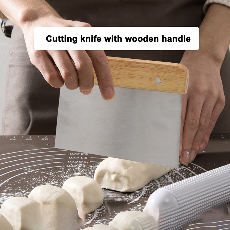 Wholesale Kitchen Baking Tools Stainless Steel Pastry Scraper Wooden Handle Dough Cutter Multi-Functional Chopping Knife