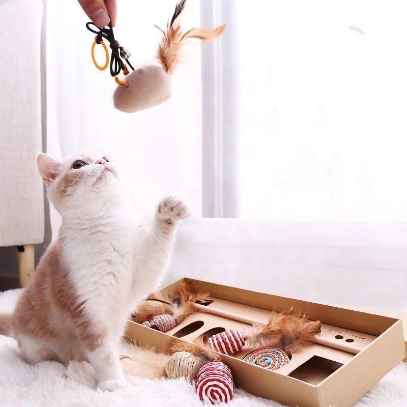 DOKA Hot selling Interactive Cat Toy Set 7 pcs Mouse Toy Gift Box For Best Cat Toy Ever