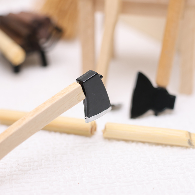 1: 12 Dollhouse Mini Model Accessories BJD Props Horticultural Tools Axe Hoe Three piece Set