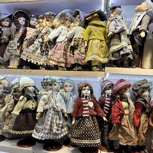 New designs handmade 12 inches porcelain dolls beautiful village Ceramic Doll Collection for home decoration 2023