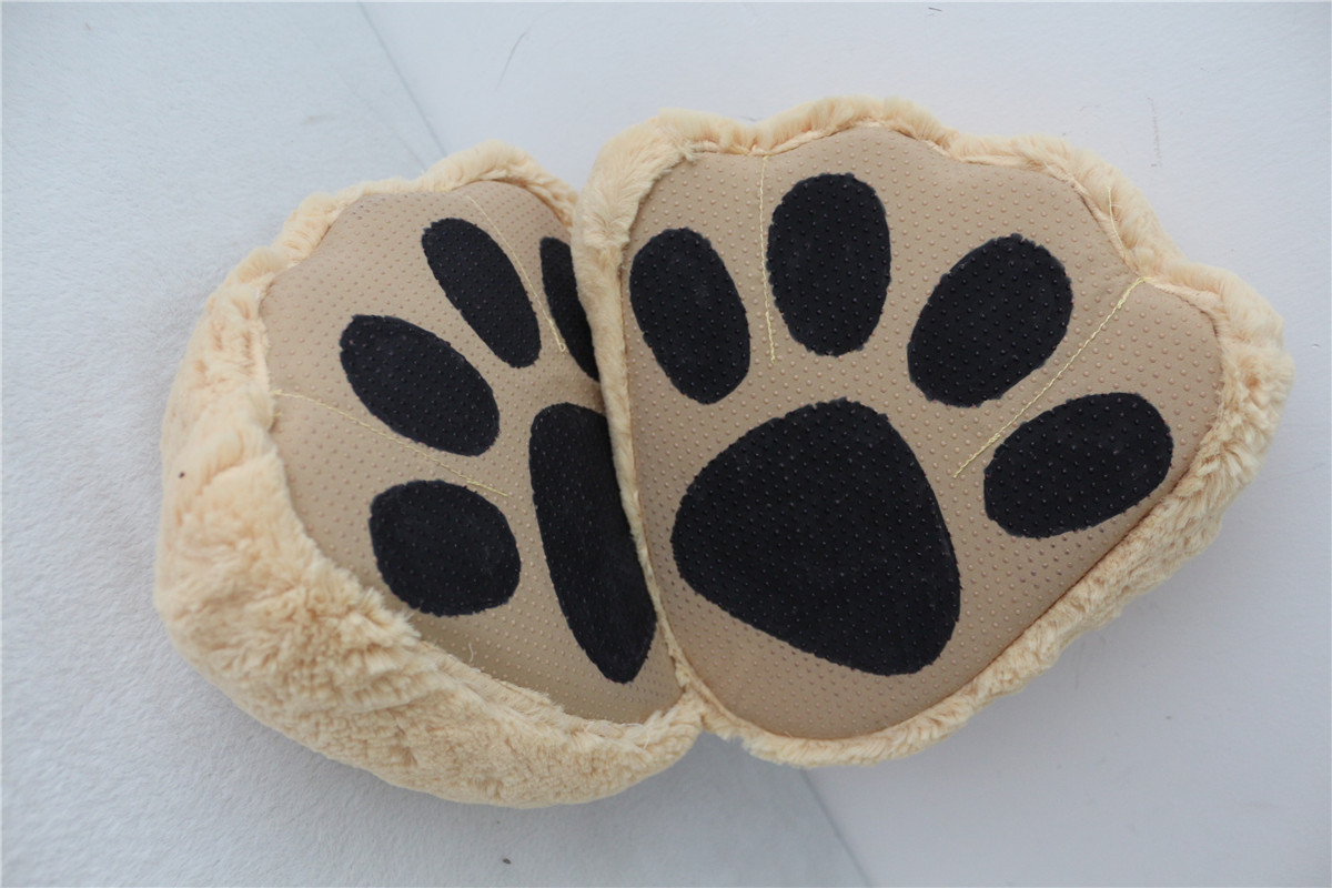 Custom Comfortable Teddy Bear Slippers Plush Toys Fur Brown Bear Paw Foot Plush Indoor Shoes Slippers For Children