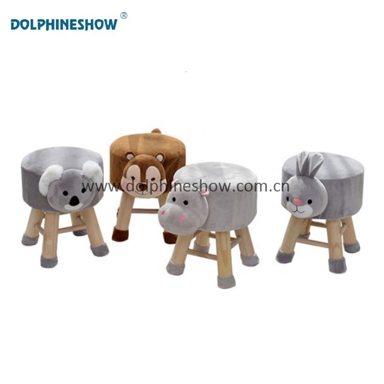 Wholesale Replaceable Rooms Furniture Lovely Cartoon Baby Seat Dairy Cow Baby Chair Custom Kids Animal Wooden Stools