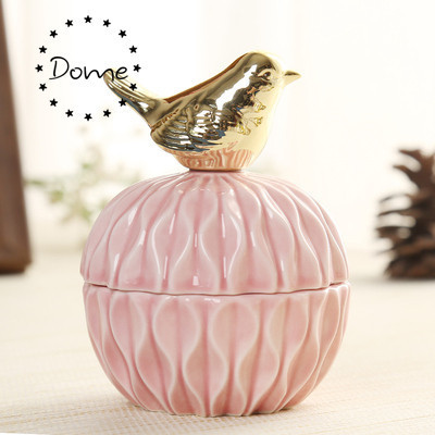 Wholesale Custom Wedding Favors Decorative Mini Candy Jar With Gold Bear Bird Lid