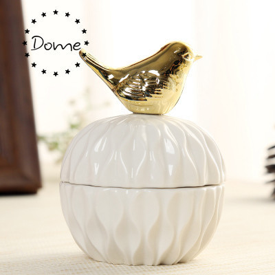 Wholesale Custom Wedding Favors Decorative Mini Candy Jar With Gold Bear Bird Lid