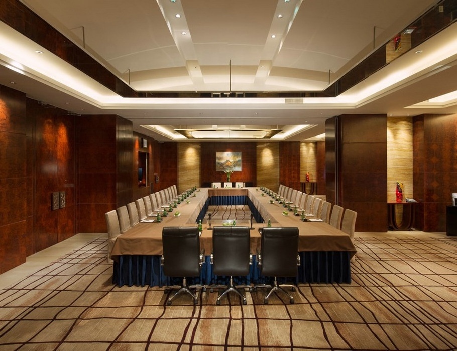 Hand tufted carpet checkboard design carpet for conference/meeting room