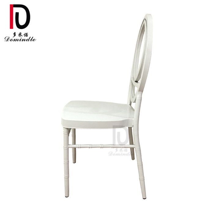 modern outdoor and indoor white chiavari stackable metal wedding banquet event chair for events