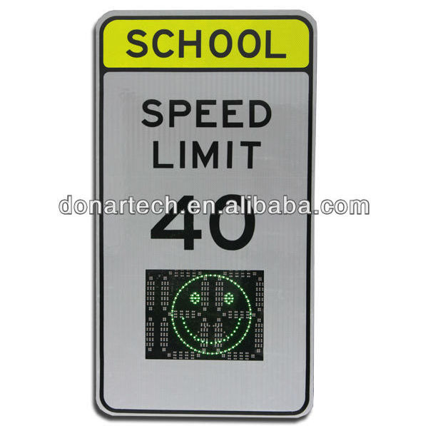 Solar power outdoor radar speed sign used for speed detect with speed feedback sign